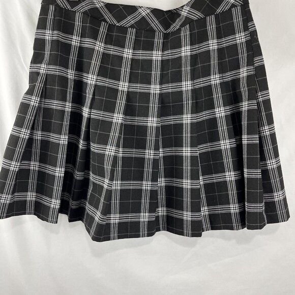 Divided Plaid 90s Y2K Grunge Mini Skirt - Picture 9 of 12